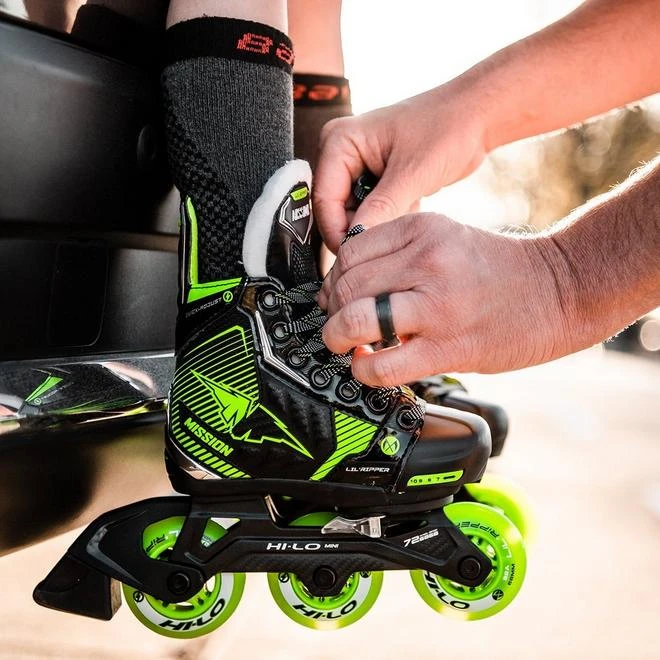 Bauer Mission Lil' Ripper Adjustable Junior Roller Skates 6 Bauer Mission Lil' Ripper Adjustable Junior Roller Skates - Image 4