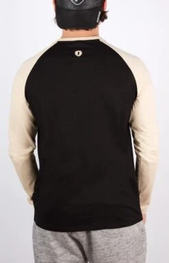 Gongshow Mountain View Long-Sleeve Crew Neck 5 Gongshow Mountain View Long-Sleeve Crew Neck -Pro Hockey Gear TF19 M720 Mountain View 02 555x 997cd6e4 c7c9 45de a334 4b2ce97ed394