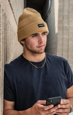 Gongshow Pre-Game Tan Toque 7 Gongshow Pre-Game Tan Toque -Pro Hockey Gear toqueslifestyle 4 555x d65bfb7d a5d7 4aee a093 93d6adce8ce8